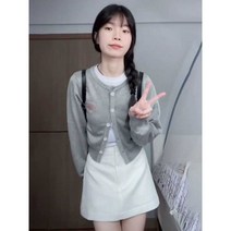 그레이 니트 가디건 상의 여자, 65/70kg