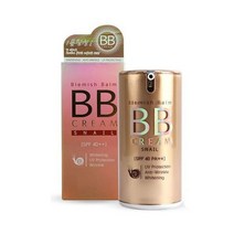 피부를 화사하고 빛나게 달팽이 비비크림 21호 50g [WCC363D]