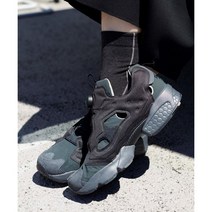 리복 에미 인스타 펌프 퓨리 OG 올검 올블랙 트리플블랙 GW1180 일본 재팬 운동화