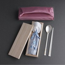은수저세트 원앙급부 손조각 은수저1벌 24K 순도99% 부모님생신선물 금도금 고급답례품 퇴직자선물 결혼예물, 핑크보자기-블루주머니, 1p