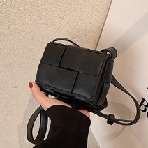연이랜드 카세트 미니백 크로스백