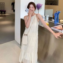 셔링 플리츠 홀터넥 나시 원피스 . 휴가 비치원피스