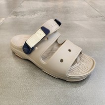 크록스 클래식 올터레인 샌들 207711-2f9