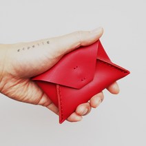 수제 가죽 사선 카드지갑 베지터블 파라핀레드