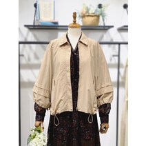 써스데이아일랜드 T216MJP138W 숏 블루종 자수 점퍼(1327514)