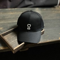 프랑스 조수 브랜드 AMI의 올바른 버전은 하드 탑 야구 모자 남성과 여성의 여름 조커 선 스크린 캡을 좋아합니다.