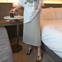 데일리앤 케인 여성 스트라이프 일자 밴딩 옆트임 롱 스커트