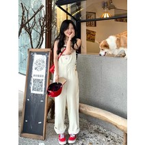 흰색 아이유 강한나 신민아 피크닉 한혜진 김남주 시밀러룩 박민영 피로연 점프수트 청멜빵바지