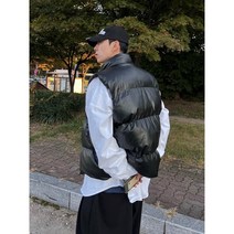 2컬러 남자 비건 레더 웰론 패딩 조끼 베스트 오버핏 스트릿 캐주얼 룩