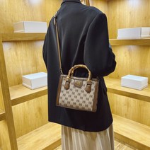 크로스 학생 메신저 초 미니 백 20대 30대 유럽여행 롯데탑스 박승희 국연수 가방 선물