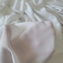 덜비치는 도톰 쉬폰 찰랑찰랑 비치는 얇은 쉬폰원단 무지 촬영용 배경천 원단, 도톰한쉬폰백아이보리