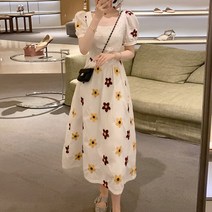 스타일아유 스퀘어넥 퍼프소매 꽃자수 셔링 롱 원피스 여행룩 바캉스룩[ AYN6OP530A]