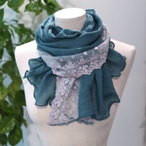 메리앤유 도트레이스 포인트 롱사각스카프