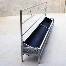 사료여물통 뒤집을수 있는 컨베이어 돼지 소 농장, 길이 2m 높이 1.1m 폭 40cm