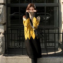 대박난박양 터틀넥 아가일 니트원피스