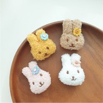 벳지 귀염뽀짝 토끼 인형 브로치