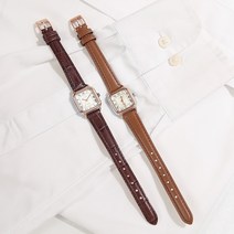 [로이드] **당일발송**업그레이드 버젼** 케이스가 조금 커져서 문자판이 선명하게 돋보여요** 아델 페미닌 대형 사각 케이스 여성 가죽시계[2종]