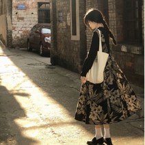 프린트나시원피스 헵번풍 클래식 플라워 프린팅 멜빵 여성 2022 일찍이 봄 작은 키 디자인감각 시크 3770361696