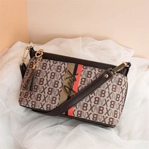 [라일리] Rly 트랜디 로고패턴 도톰원단 고급스런 미디움 숄더백 9508560