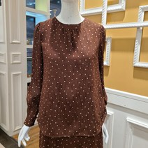 BCBG 비씨비지 가을신상품!! 가을 폴도트 블라우스