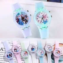 (당일발송)LED 아동 누구나 좋아하는 반짝반짝 불빛시계 가벼운 젤라틴 엘사 안나 겨울왕국 공주 손목시계 초등학생 유치원 어린이집 입학 졸업 설날 선물로도 좋아요