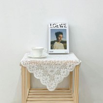 복스마켓 +[복스마켓]+_ 식탁덮개 줄눈칼 식탁종이 감성캠핑소품 야외테이블보 감성테이블보, 넥시&아리&코스▶ 80x80cm 레이스식탁보 협탁보 홈, 넥시&아리&코스▶ 80x80cm
