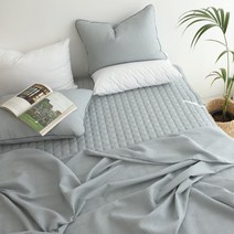 시어서커 멜로 여름 홑이불, 그레이