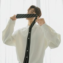 화이트셔츠 시칠리아다 남성의류 봄계절 학원 무드 넥타이 남자 트렌드 와이드 루즈핏 디자인감각 와이셔츠 2596202240