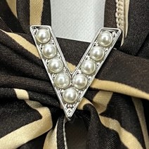 V자 진주 넥보우 스카프 링 방도 트윌리 실버 승무원 미차 목손수건 코디 고리 성인 목수건 어른 쁘띠 짧은 사용법 미니 머플러링 홀더 작은 홀드 포인트 악세사리