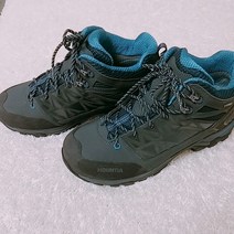 창원뉴코아 마운티아 남성 등산화 아쿠아블럭.오솔라이트.향균.소취적용 등산양말 증정