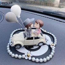 CNTCSM 크리에이티브 러브 커플 피규어 자동차 향수 진열 여성 카 인테리어 차량용 디퓨저 시트 향긋하고 은은한 향, 그레이캡커플+백차+동백꽃진주매트