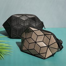 작은행복 선물받고싶은 가방전문 여행보조가방 가죽크로스백 크로스백추천 파우치백 30618 뷰티