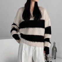 뜨개진 여성용 루즈핏 기모 스트라이프 니트 카레나 라운드