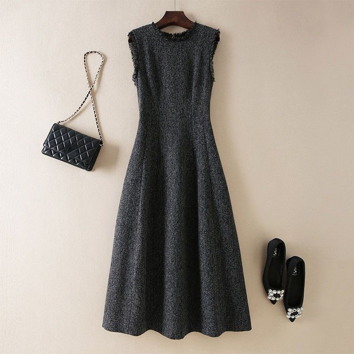 AOKADA 여성 가을 겨울 슬림핏 A라인 모직 태슬 오피스룩 하객룩 민소매 원피스