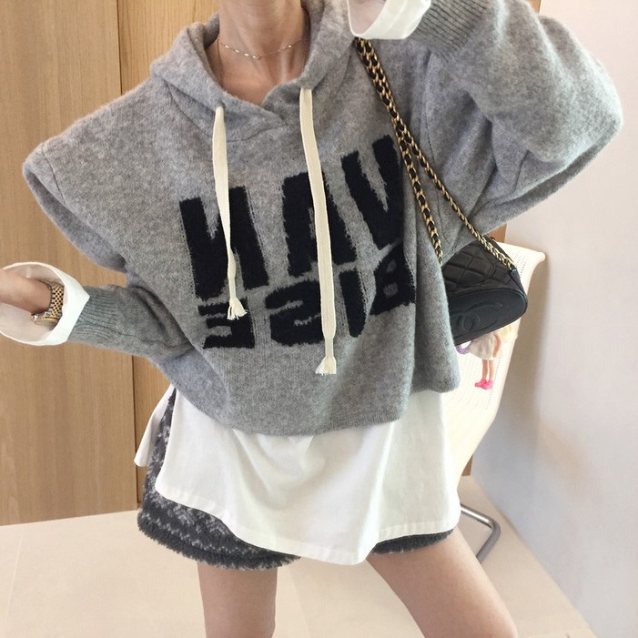 아이미마인 메시지 레터링 루즈핏 세미크롭 겨울 후드니트티 2color