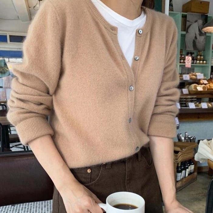 메이킹유 간절기 기본가디건 라운드넥 루즈핏 데일리룩 9053아뜨레가디건 메이킹유 간절기 기본가디건 라운드넥 루즈핏 데일리룩 9053아뜨레가디건