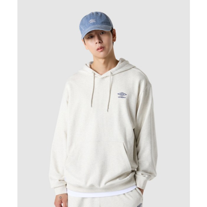 Umbro 엄브로 에센셜 스몰로고 후드티셔츠 아이보리UQ323CHD92 UQ323CHD92OMG0 468245