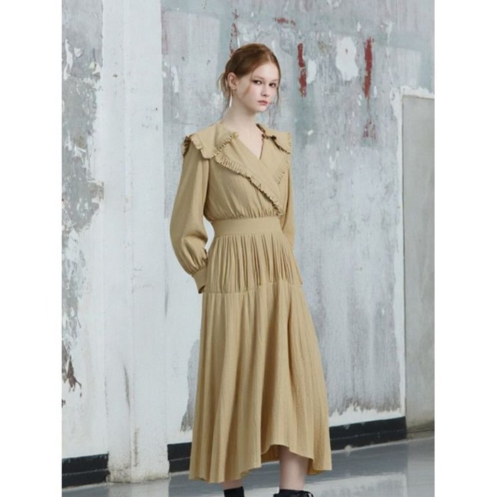 에고이스트 베이지 플리츠 카라 롱 언발 원피스 EN3WO864 595738