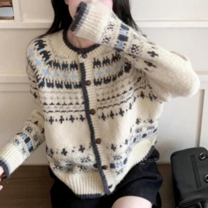 여성 가디건 단추 간절기 패턴 카디건 라운드넥 니트 데일리