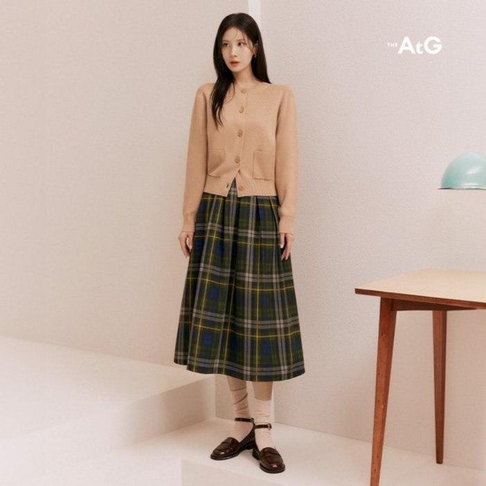 [1만원인하] 더엣지 24FW 비비안 체크 스커트