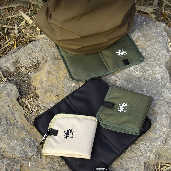 몰랑이마켓 휴대용 아웃도어 방석, 검정