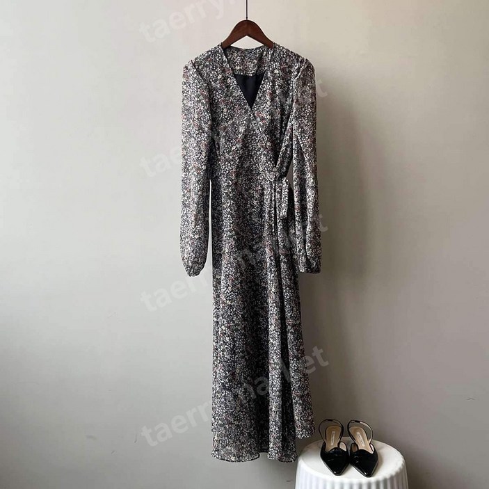 꽃무늬원피스 긴팔꽃무늬 쉬폰 Words Double Vneck Floral Dress Spring and Summer New Style