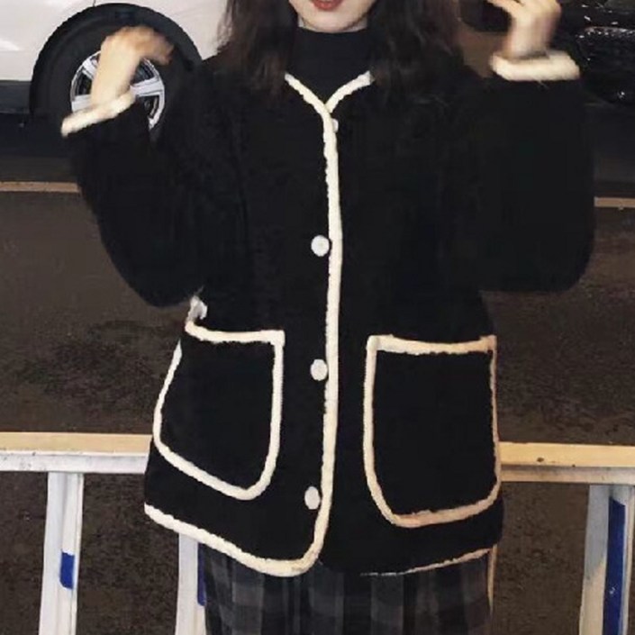 아이엠몽 여성용 부미 부클 단추 후리스