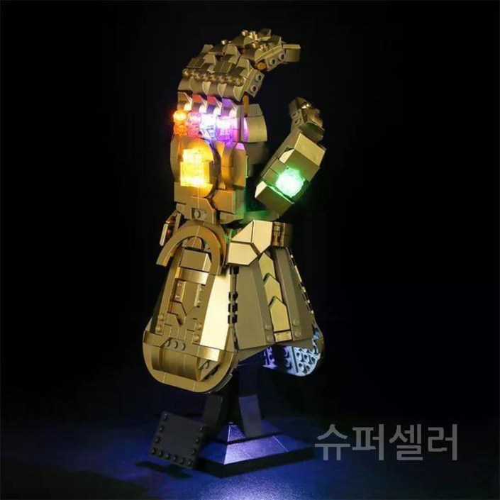 인피니티 건틀렛 장갑 LED 조명 어벤져스 마블 아이언맨 타노스 블록 장식 선물