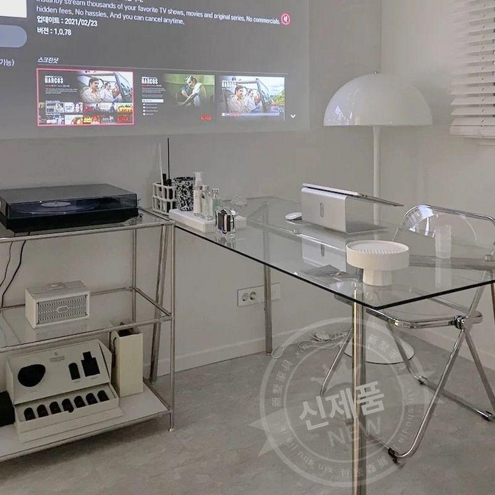 미드 센추리 투명 인테리어 테이블 아크릴 식탁