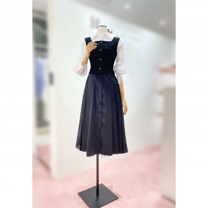 백화점 잇미샤 트위드 텍스처 블록 슬리브리스 원피스 ITO9WOP790 아울렛