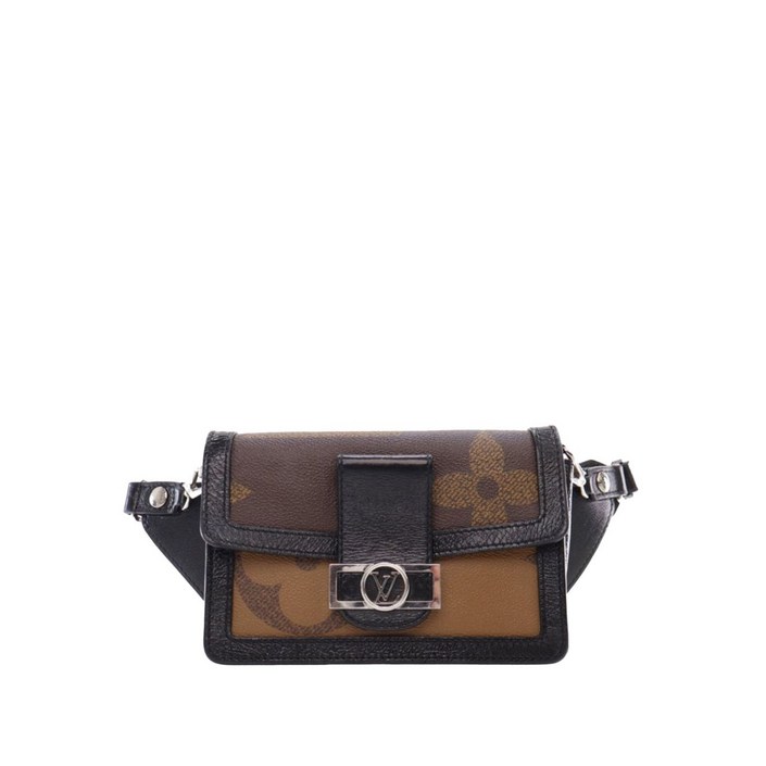 루이 비통 중고 2019 모노그램 자이언트 리버스 도핀 벨트 백