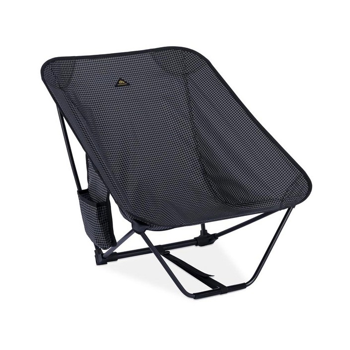 IClimb 로우 초경량 컴팩트 캠핑 접이식 의자, 사이드 포켓 및 휴대용 가방 포함 블랙 그리드