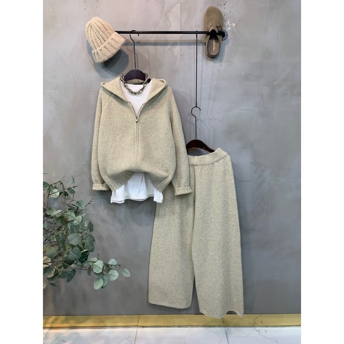 씨샵인더룸  쇼타 울 투웨이 지퍼 래글런 니트 후드 집업 밴딩 와이드 팬츠 세트 4color