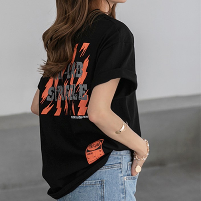 나크21 55100 라운드넥 루즈핏 프린팅 티셔츠 NK12T15 나크21 55100 라운드넥 루즈핏 프린팅 티셔츠 NK12T15